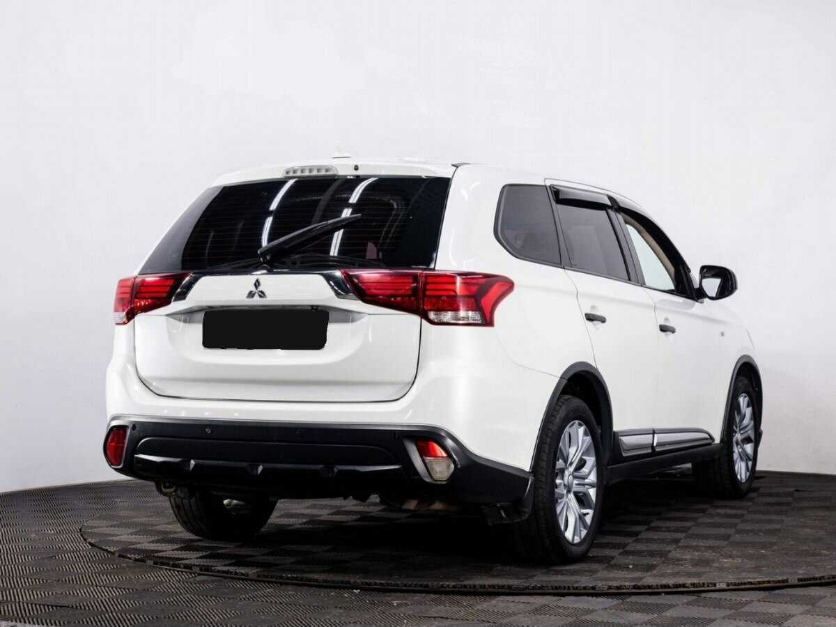 Mitsubishi Outlander 2018