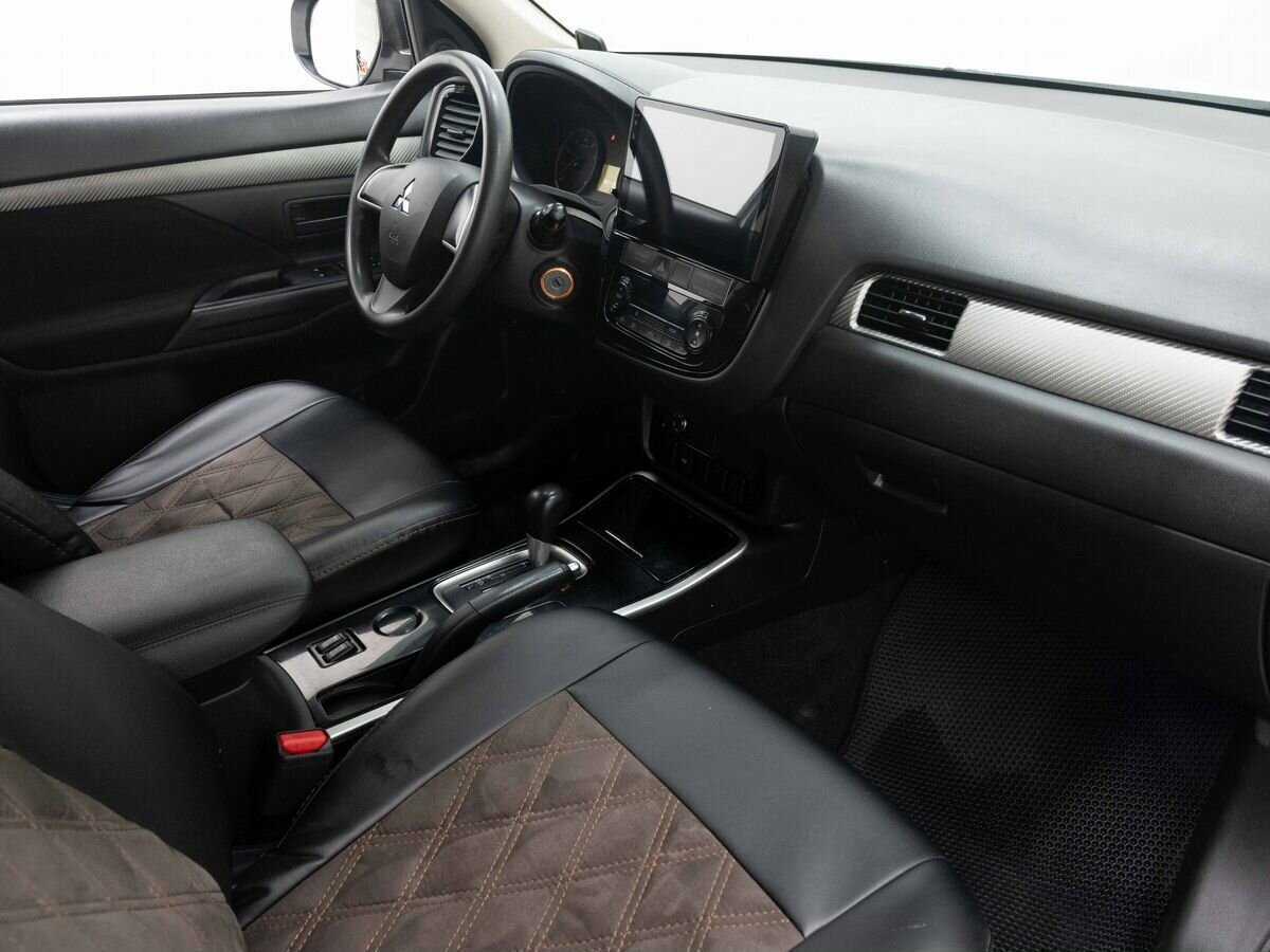Mitsubishi Outlander 2018