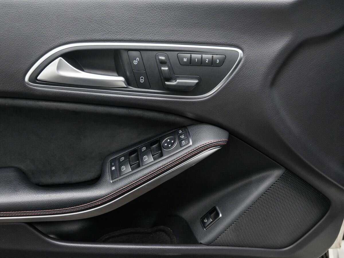 Mercedes-Benz CLA 2014