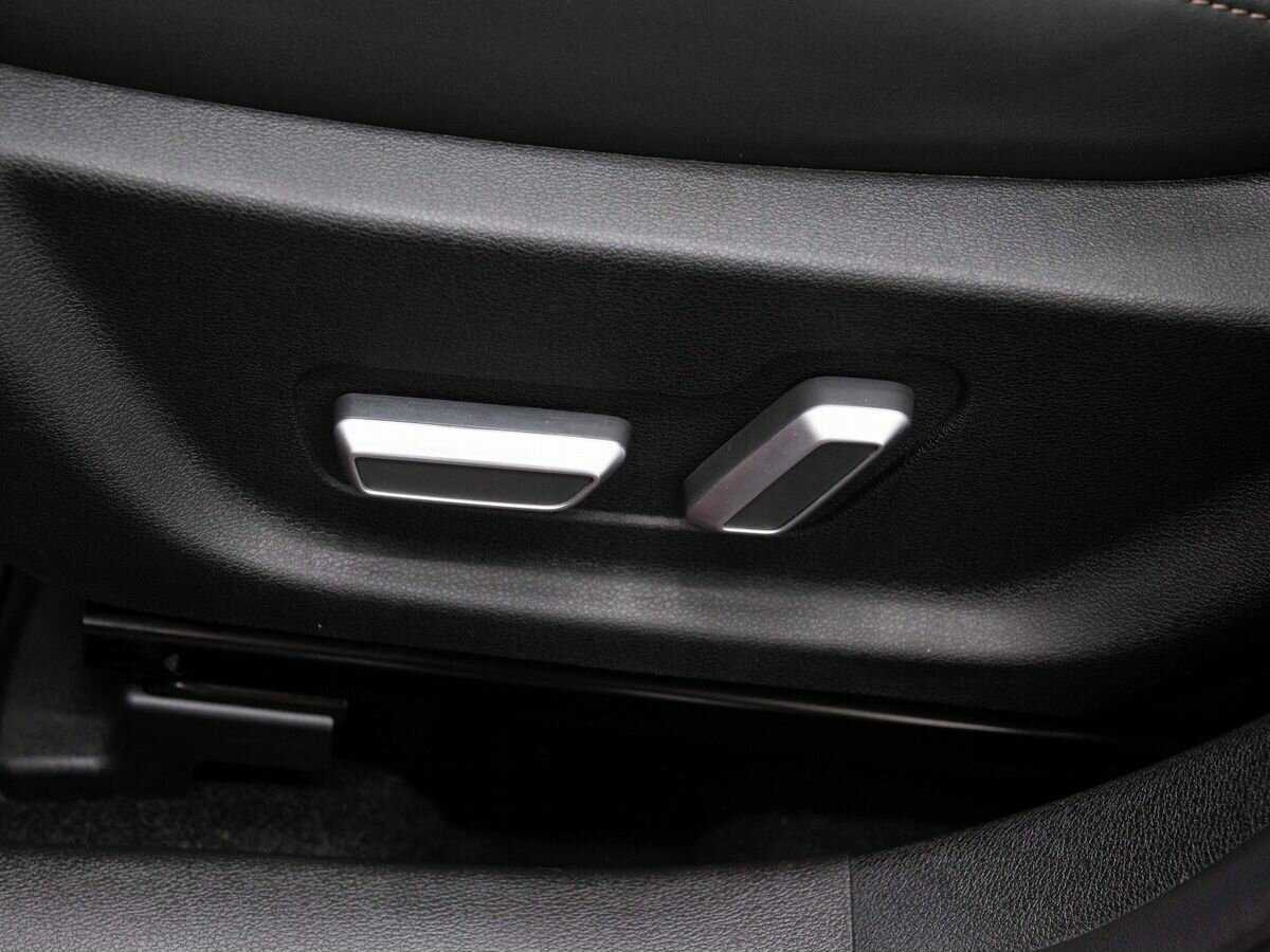 Geely GS 2021