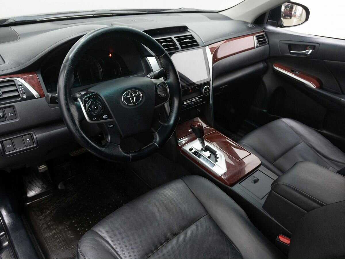 Toyota Camry 2012