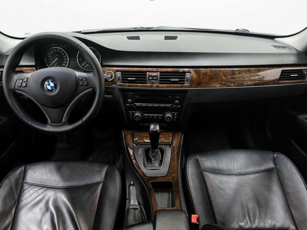 BMW 3 серии 2009