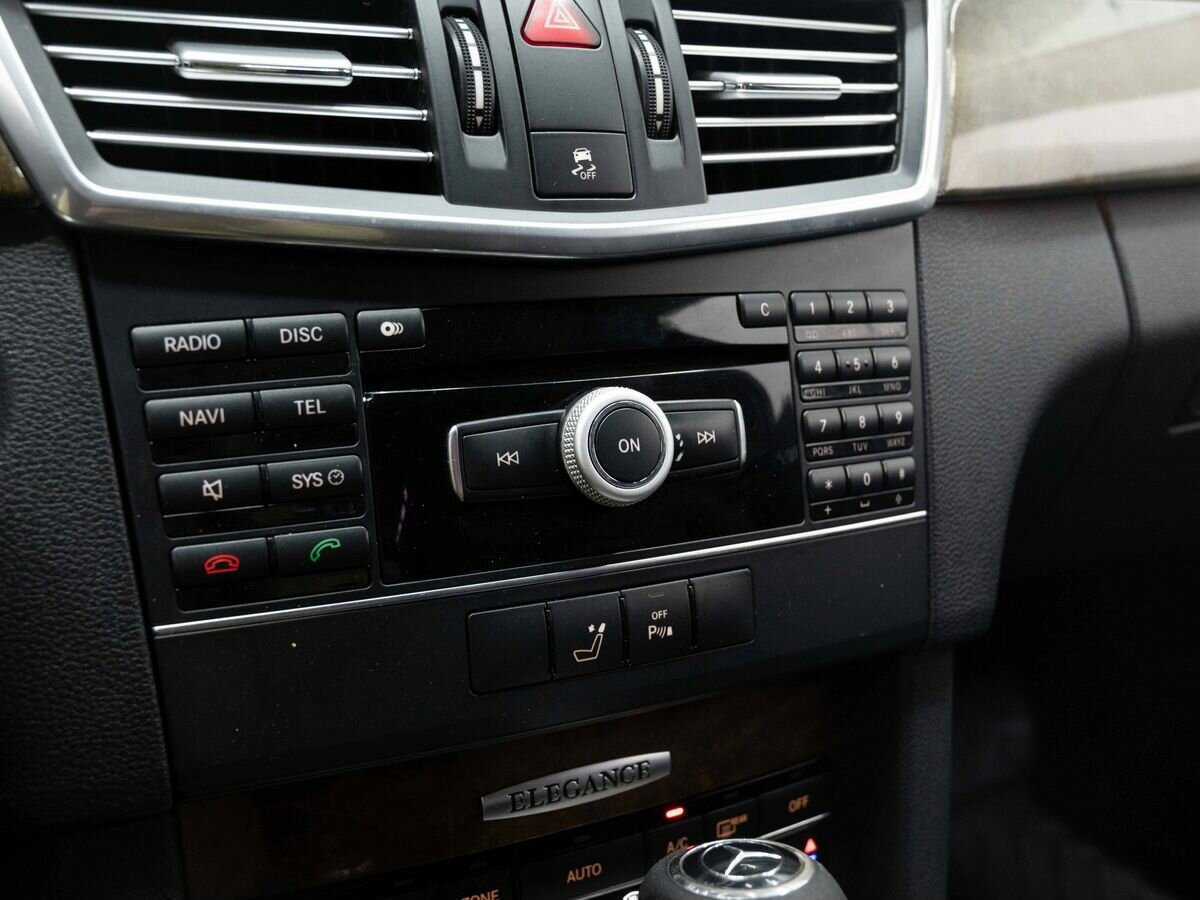 Mercedes-Benz E-Класс 2009