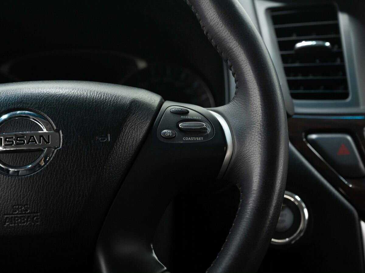 Nissan Pathfinder 2014