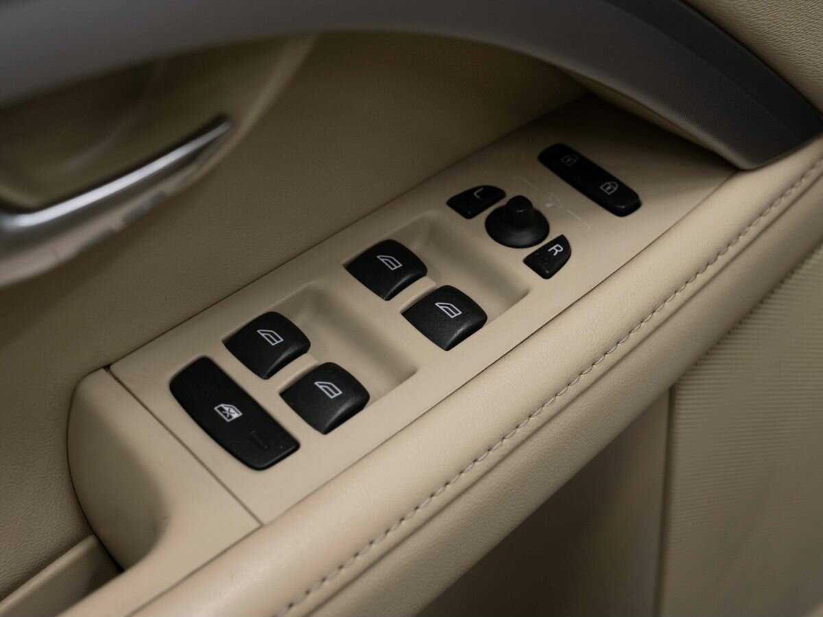 Volvo XC70 2014