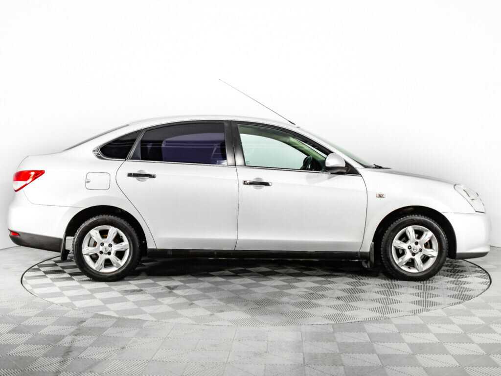 Nissan Almera