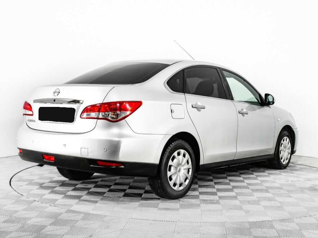 Nissan Almera