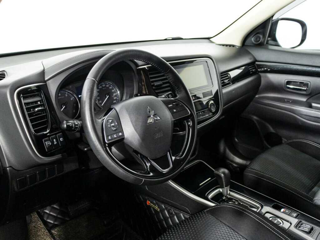 Mitsubishi Outlander 2019