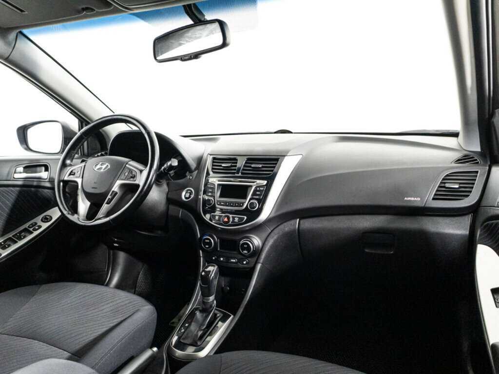 Hyundai Solaris 2015