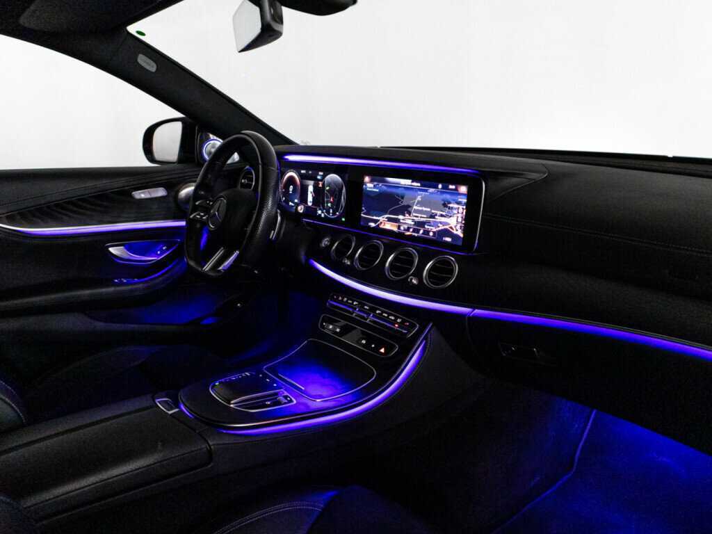 Mercedes-Benz E-Класс 2020