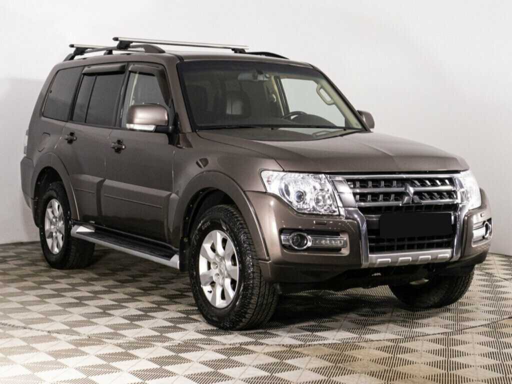Mitsubishi Pajero 2014