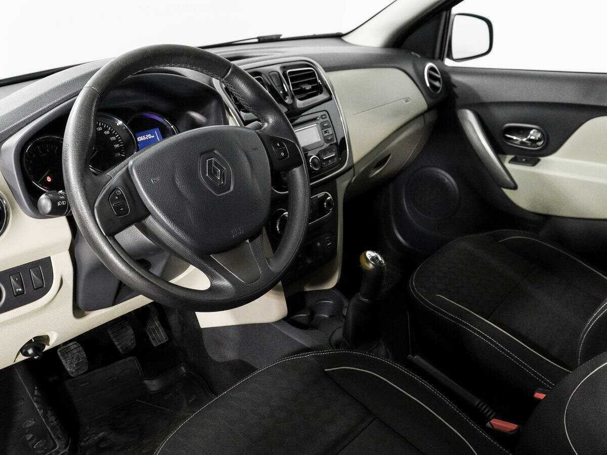Renault Logan 2016