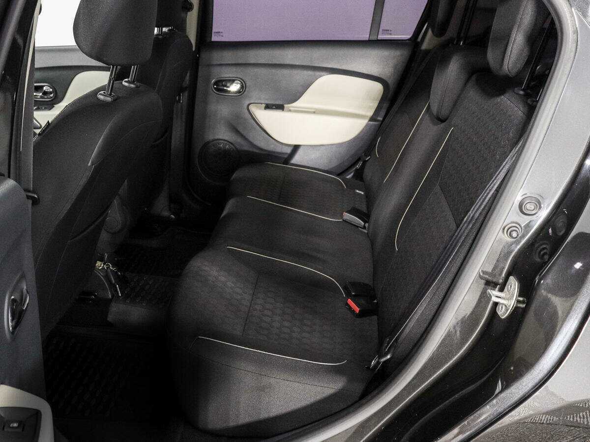 Renault Logan 2016
