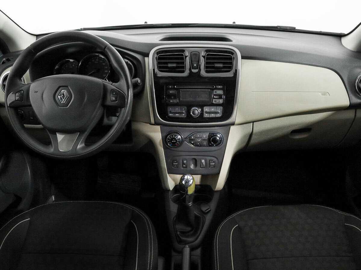 Renault Logan 2016