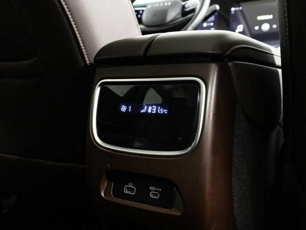 EXEED VX 2023