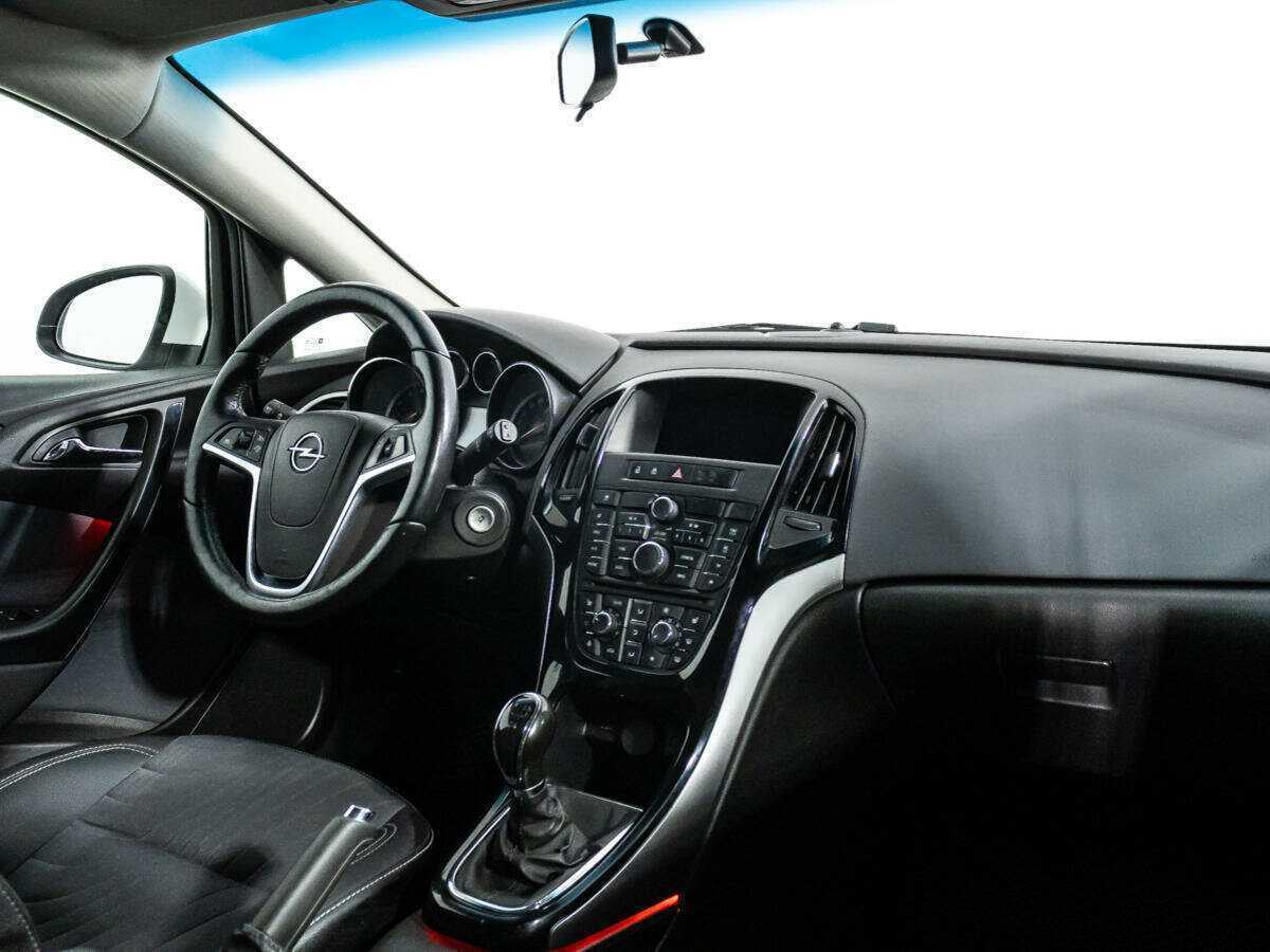 Opel Astra 2015