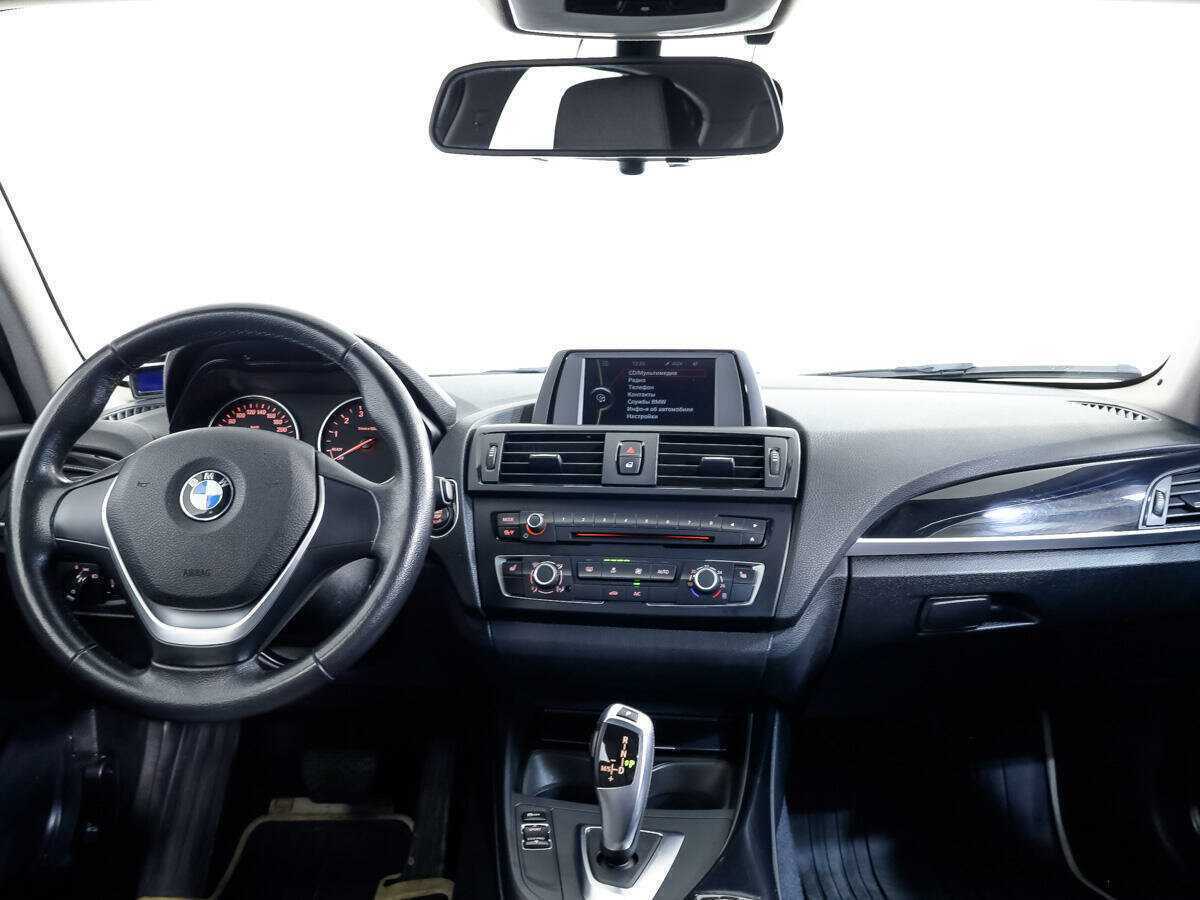BMW 1 серии 2011