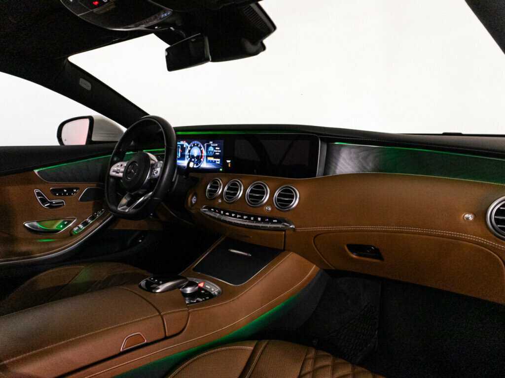Mercedes-Benz S-Класс 2018