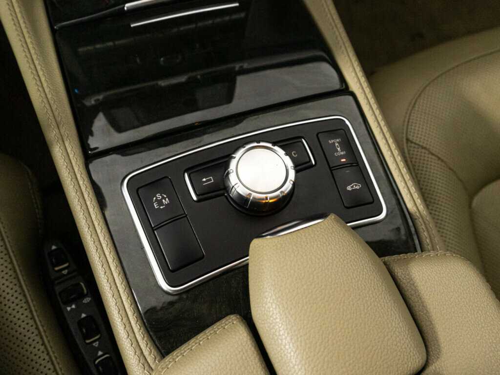 Mercedes-Benz CLS 2013