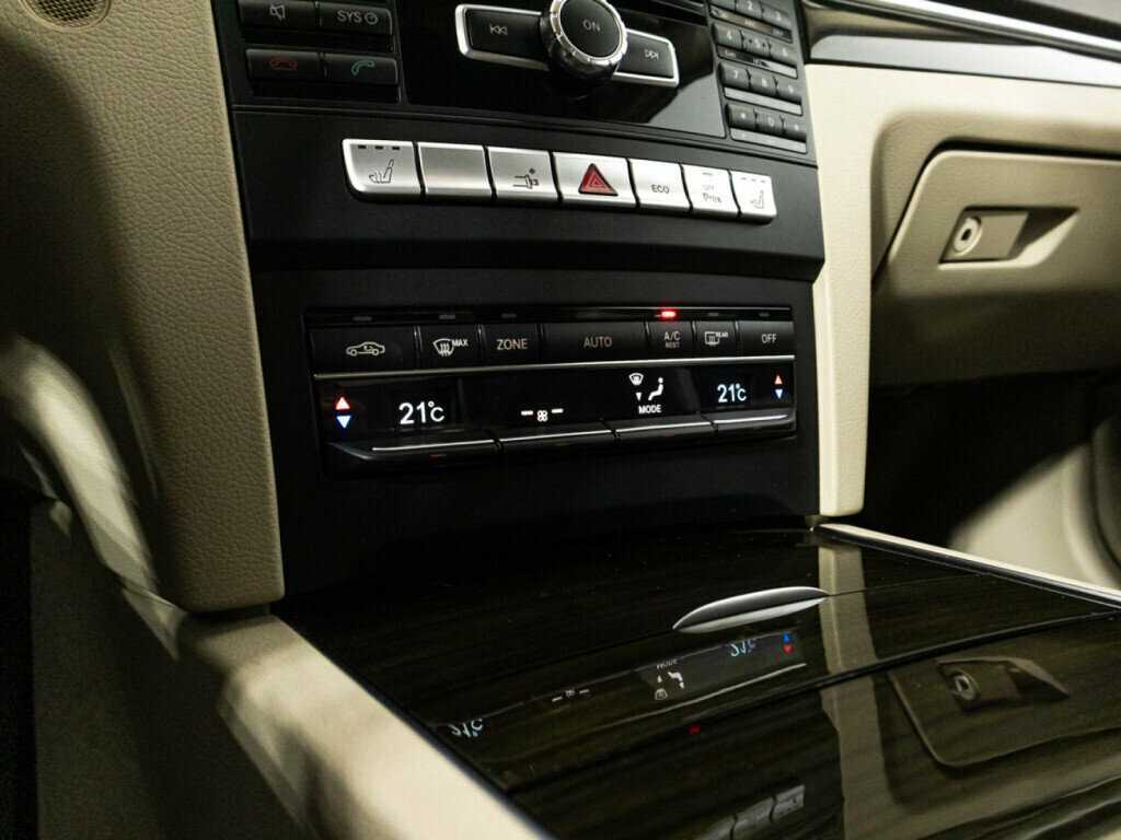 Mercedes-Benz E-Класс 2014