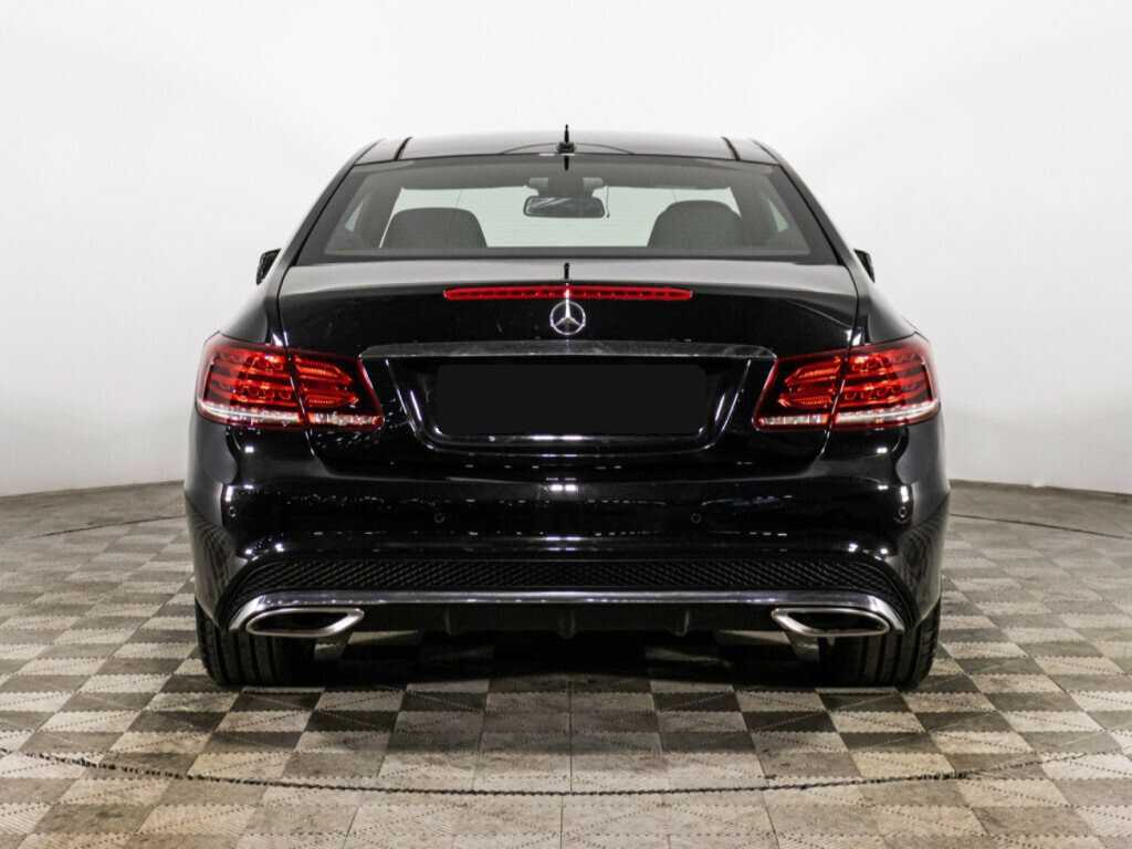 Mercedes-Benz E-Класс 2015