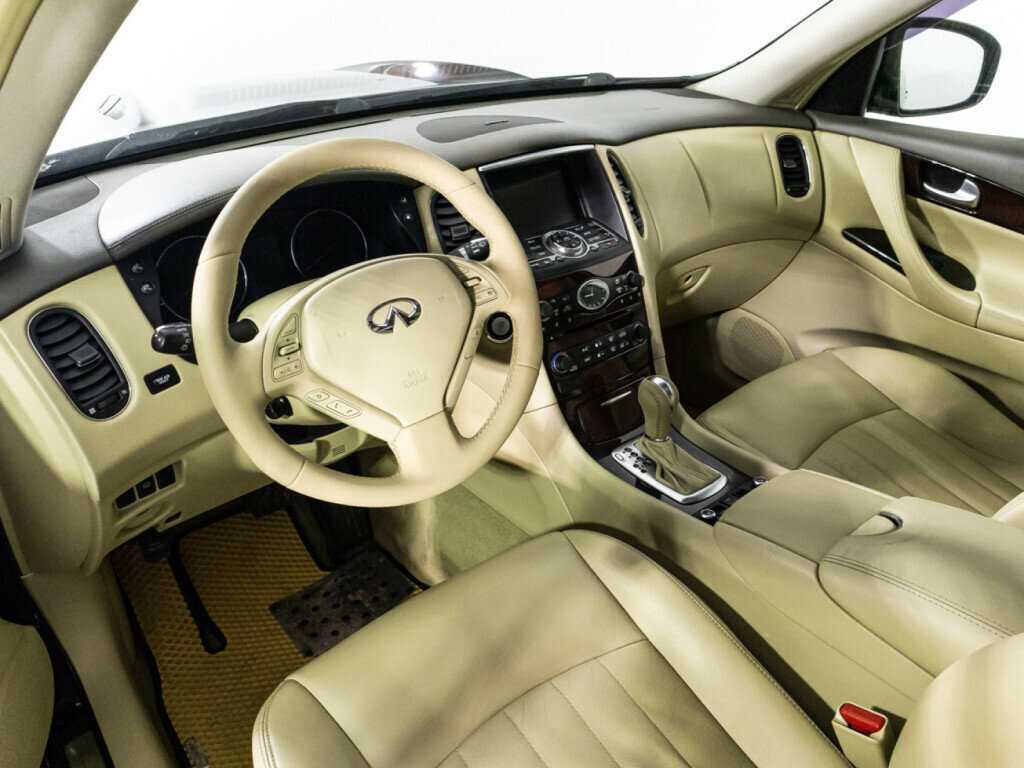 Infiniti EX 2010