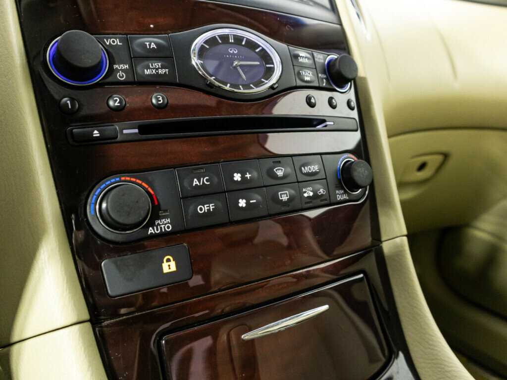 Infiniti EX 2010