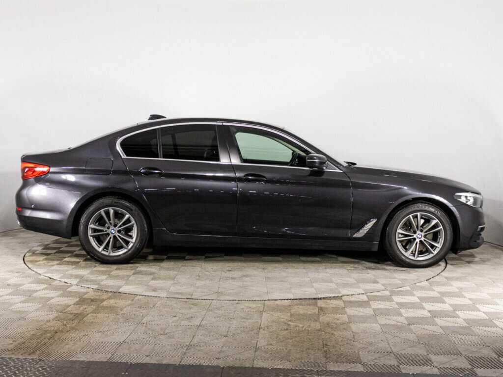 BMW 5 серии 2018