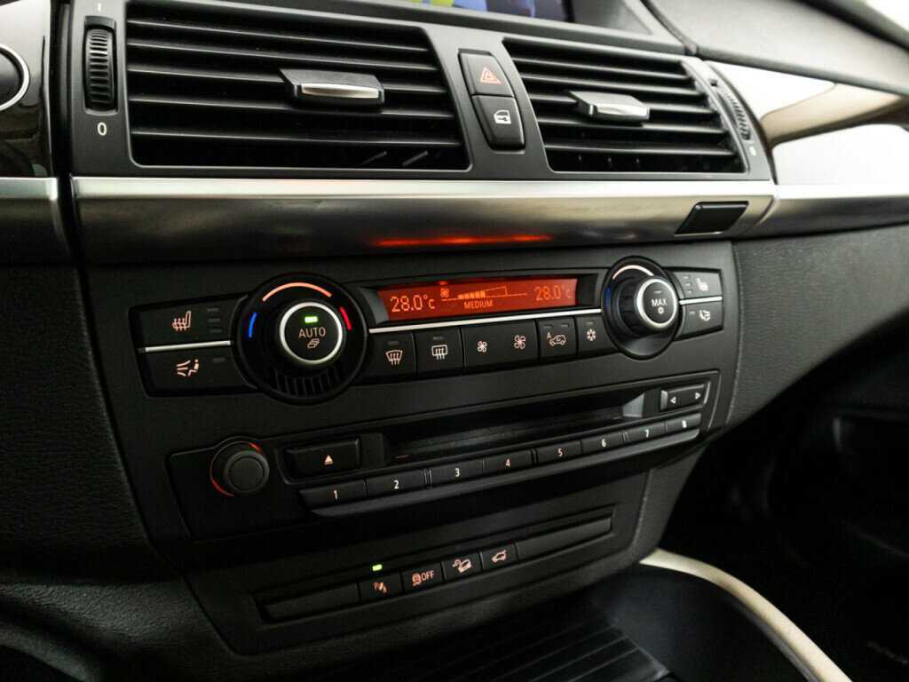BMW X6 2013
