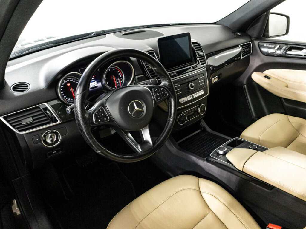 Mercedes-Benz GLE 2016