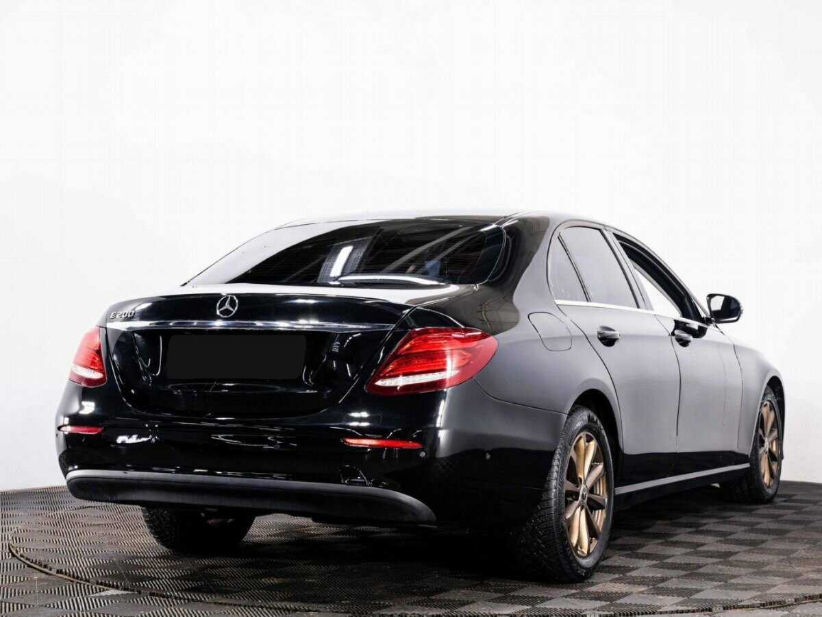 Mercedes-Benz E-Класс