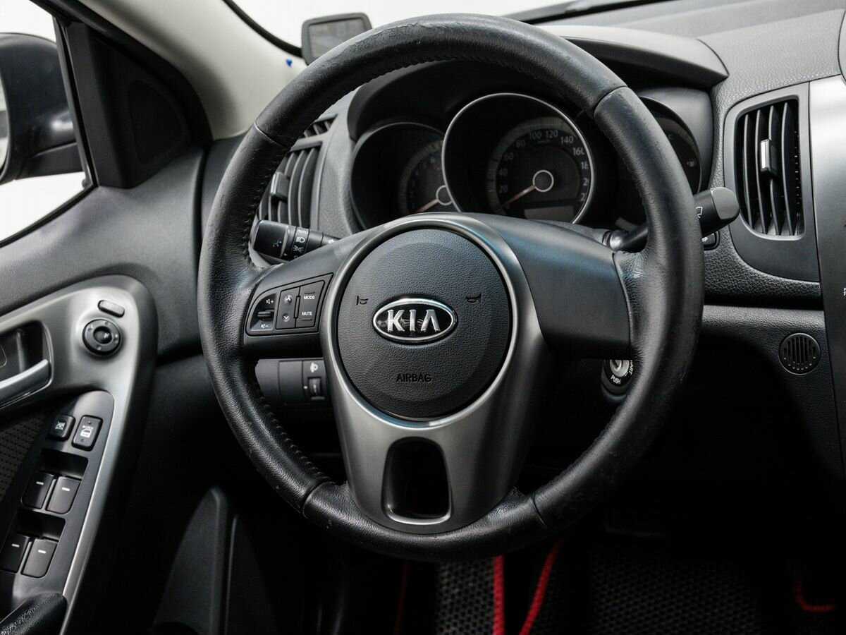 Kia Cerato 2011