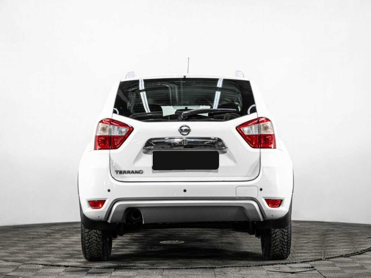 Nissan Terrano 2015