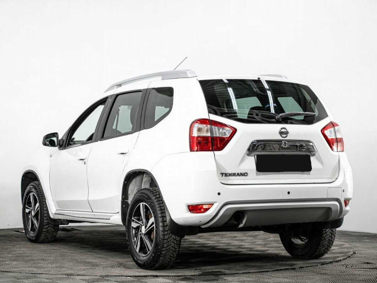 Nissan Terrano 2015