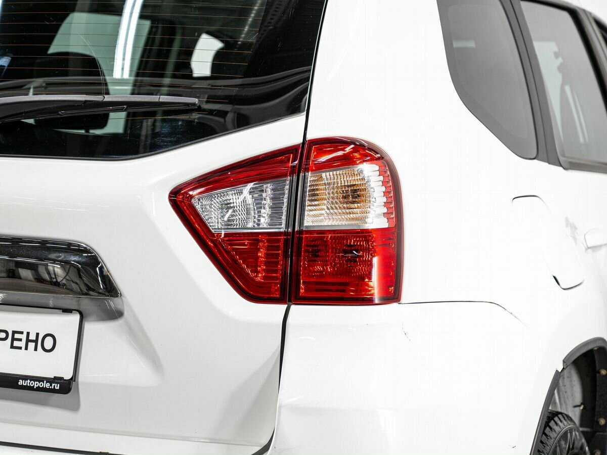 Nissan Terrano 2015
