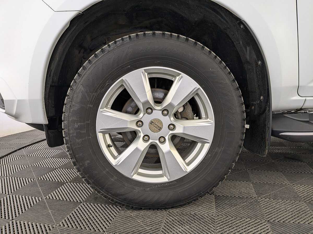 Isuzu MU-X 2021