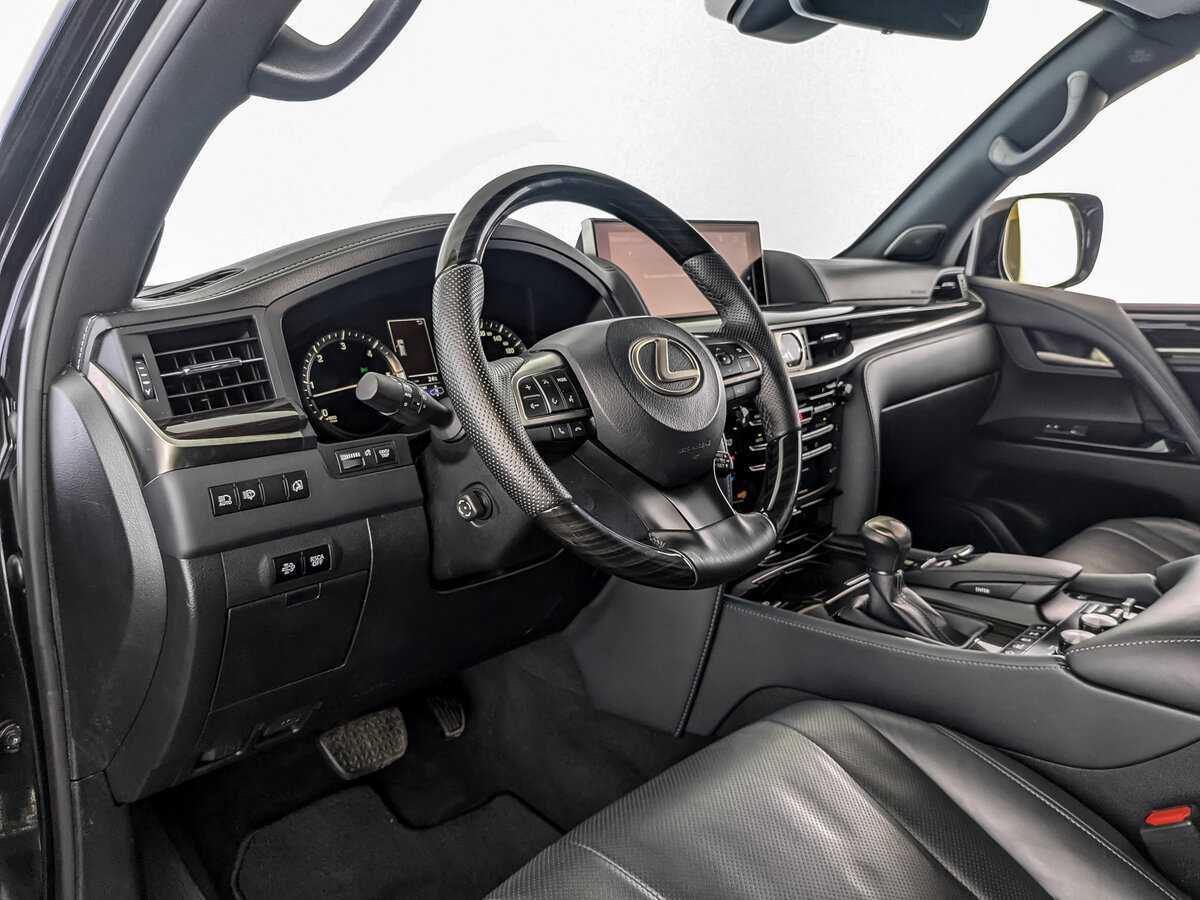 Lexus LX 2020