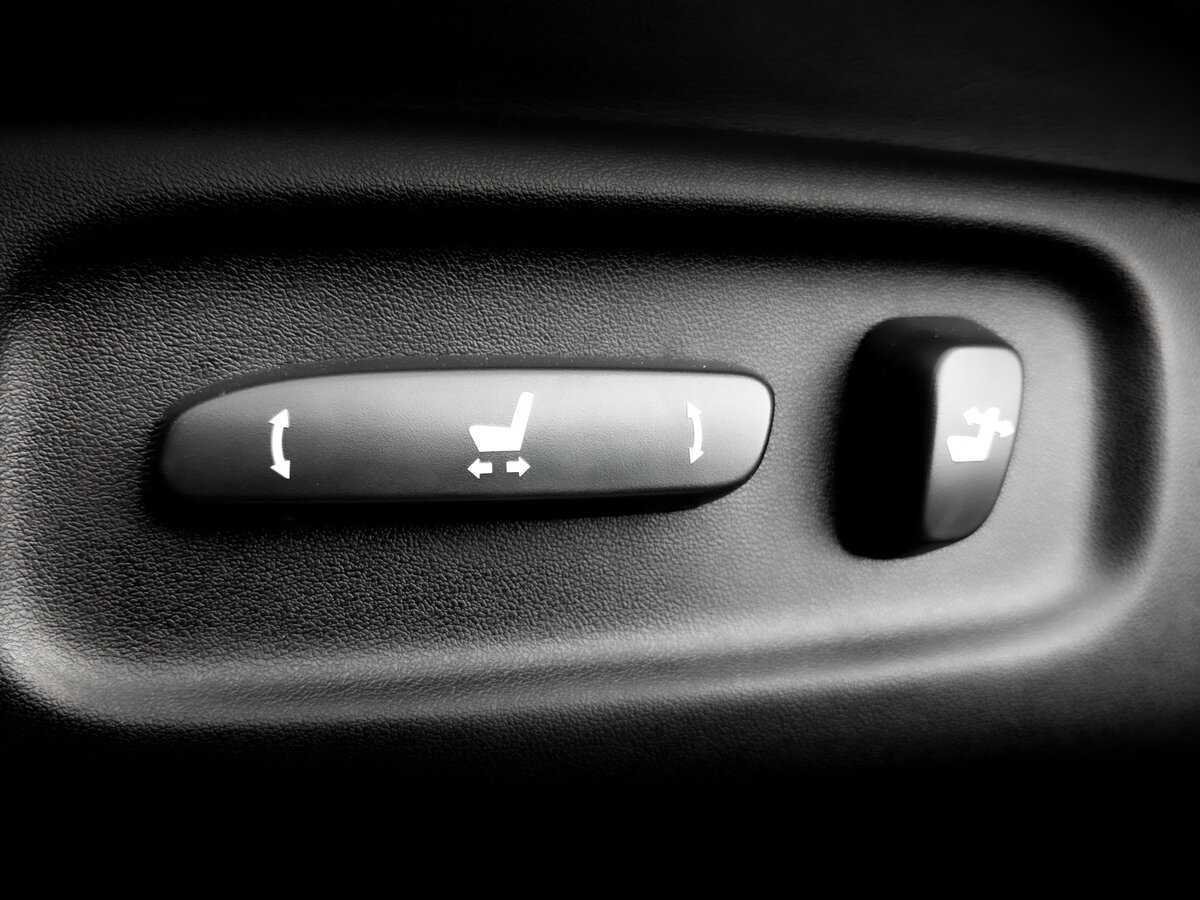 Lexus LX 2020