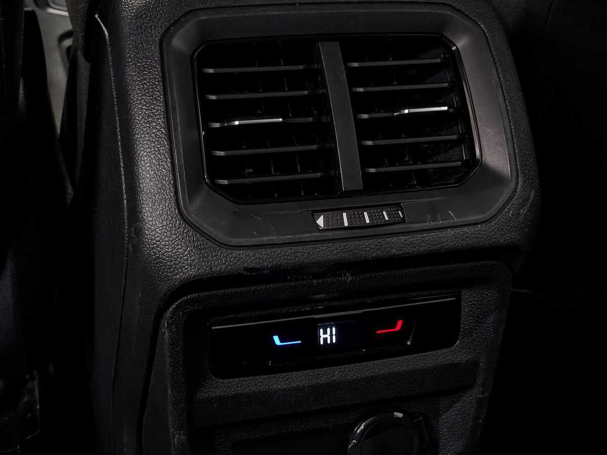 Volkswagen Tiguan 2021