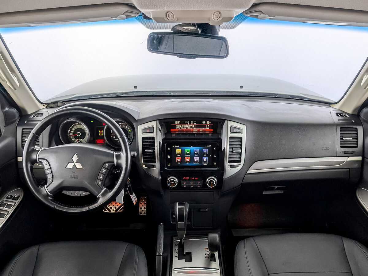 Mitsubishi Pajero 2019