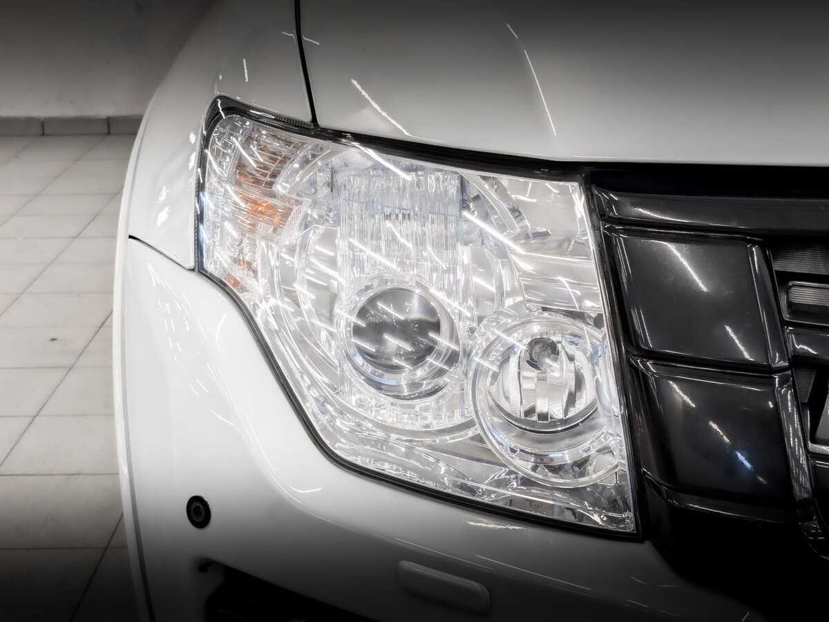 Mitsubishi Pajero 2019