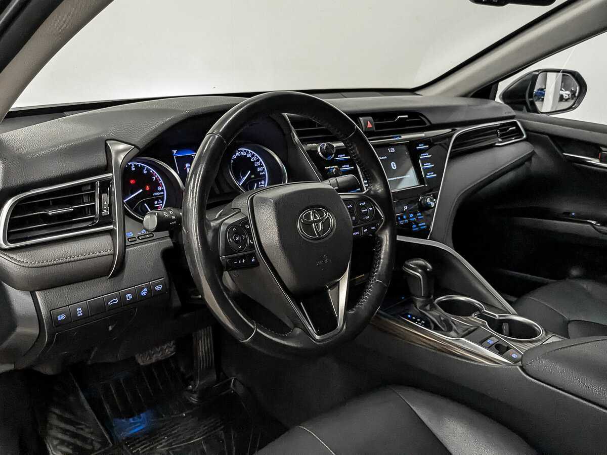 Toyota Camry 2018