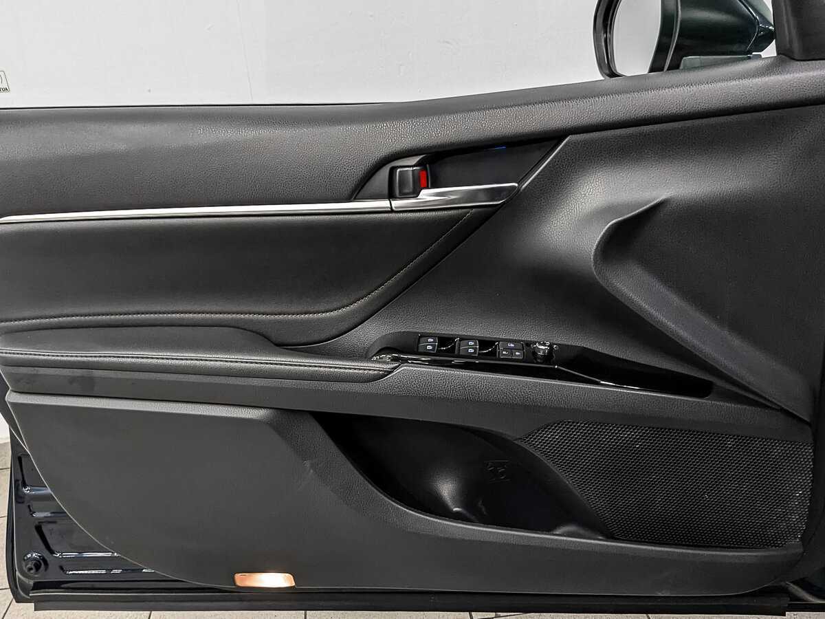 Toyota Camry 2018