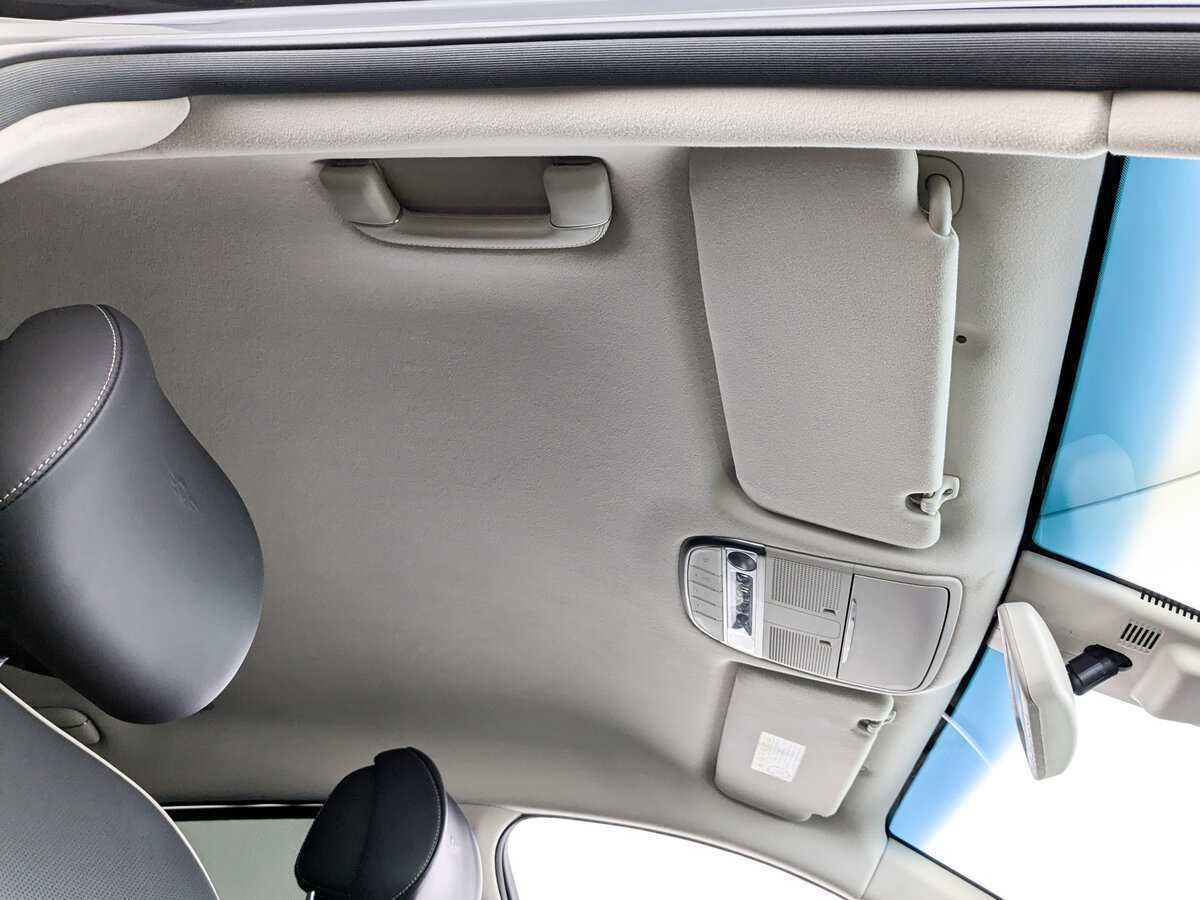 Genesis G90 2020