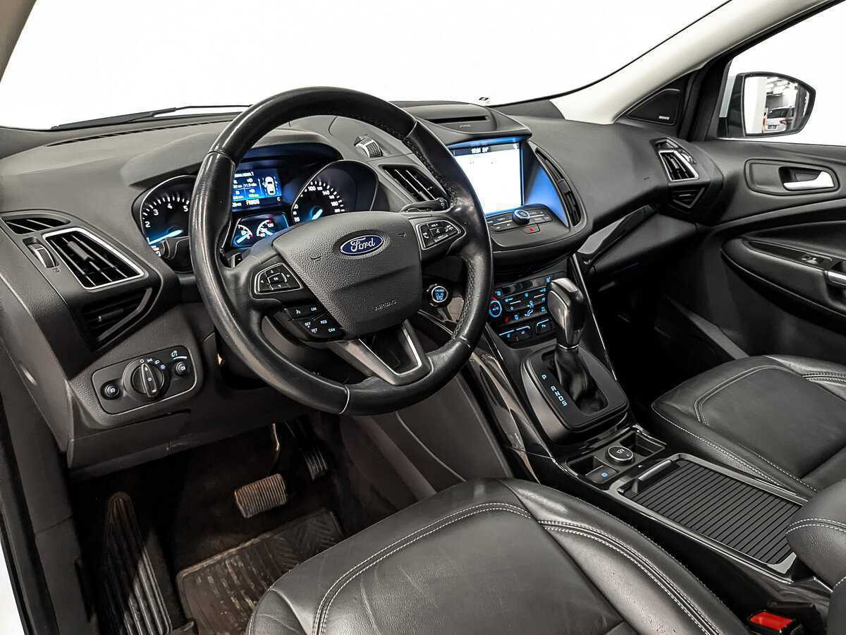 Ford Kuga 2016