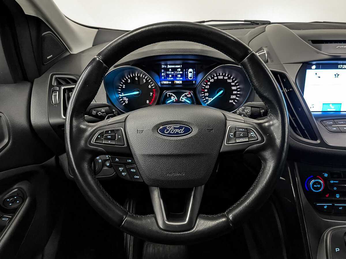 Ford Kuga 2016