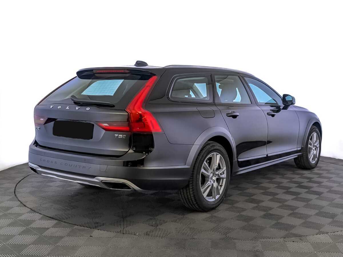 Volvo V90 Cross Country
