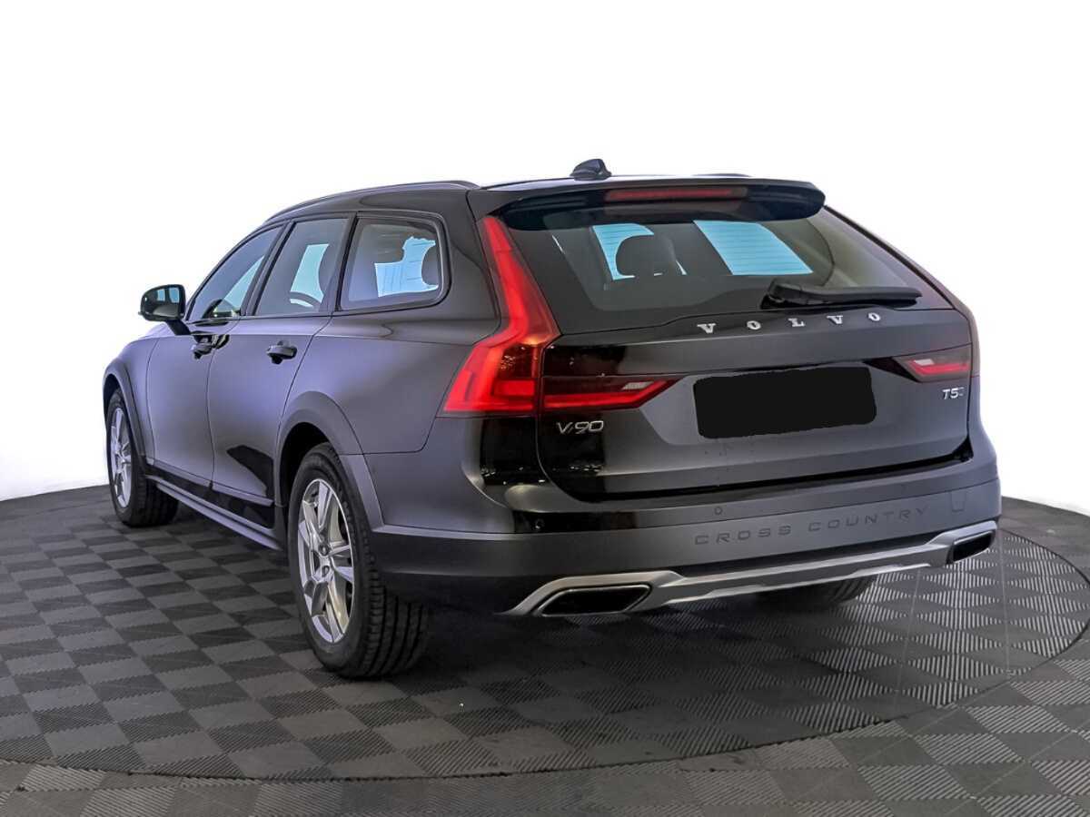 Volvo V90 Cross Country