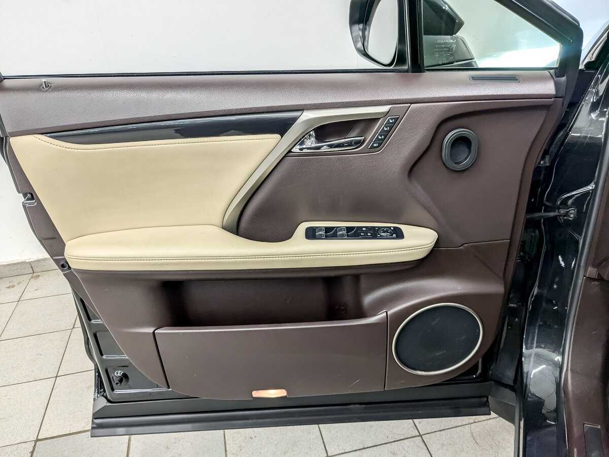 Lexus RX 2019