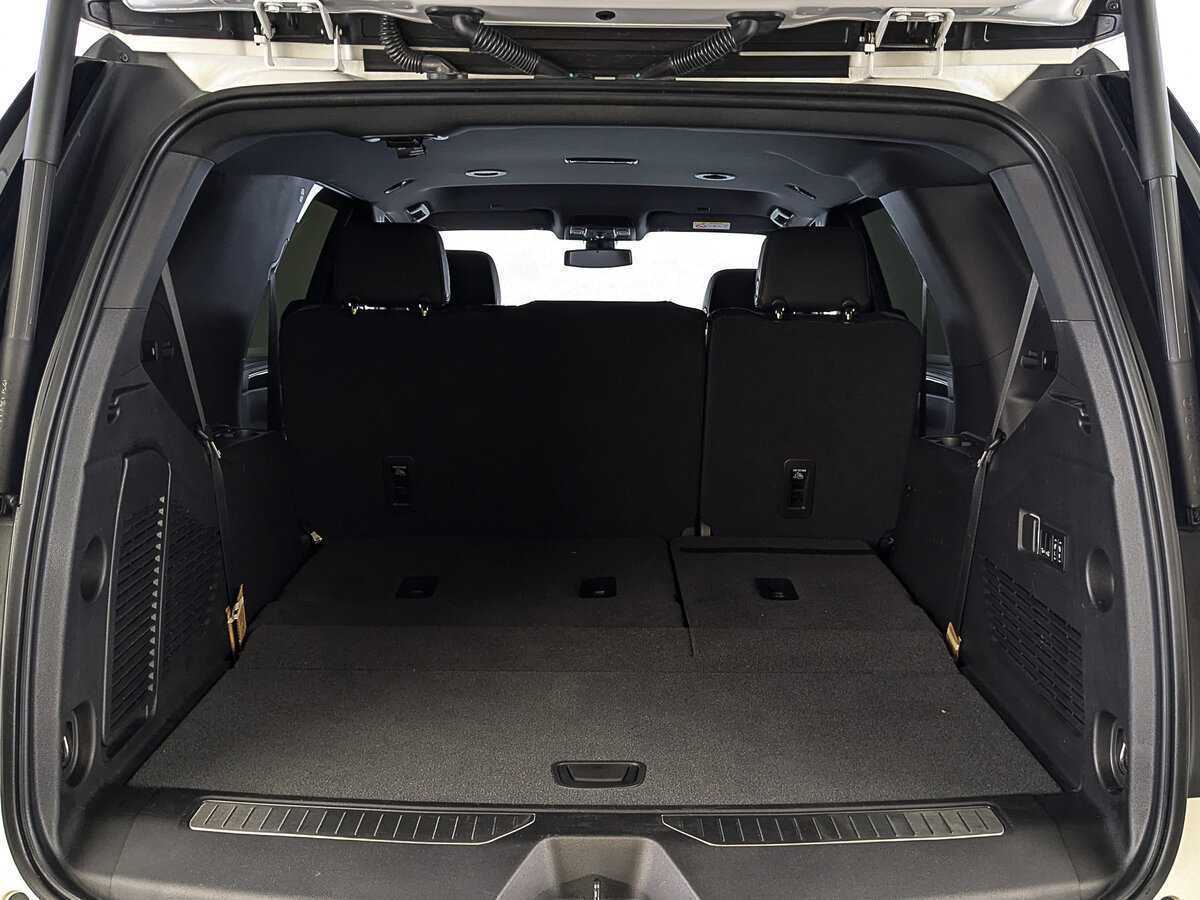 Chevrolet Tahoe 2021
